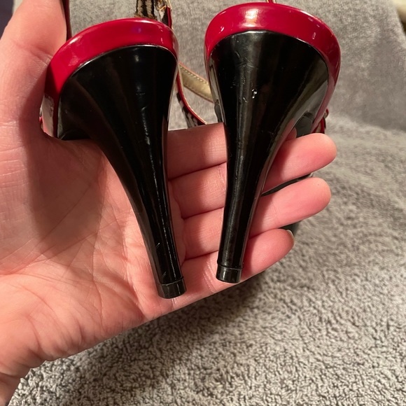 Heels - Picture 13 of 14